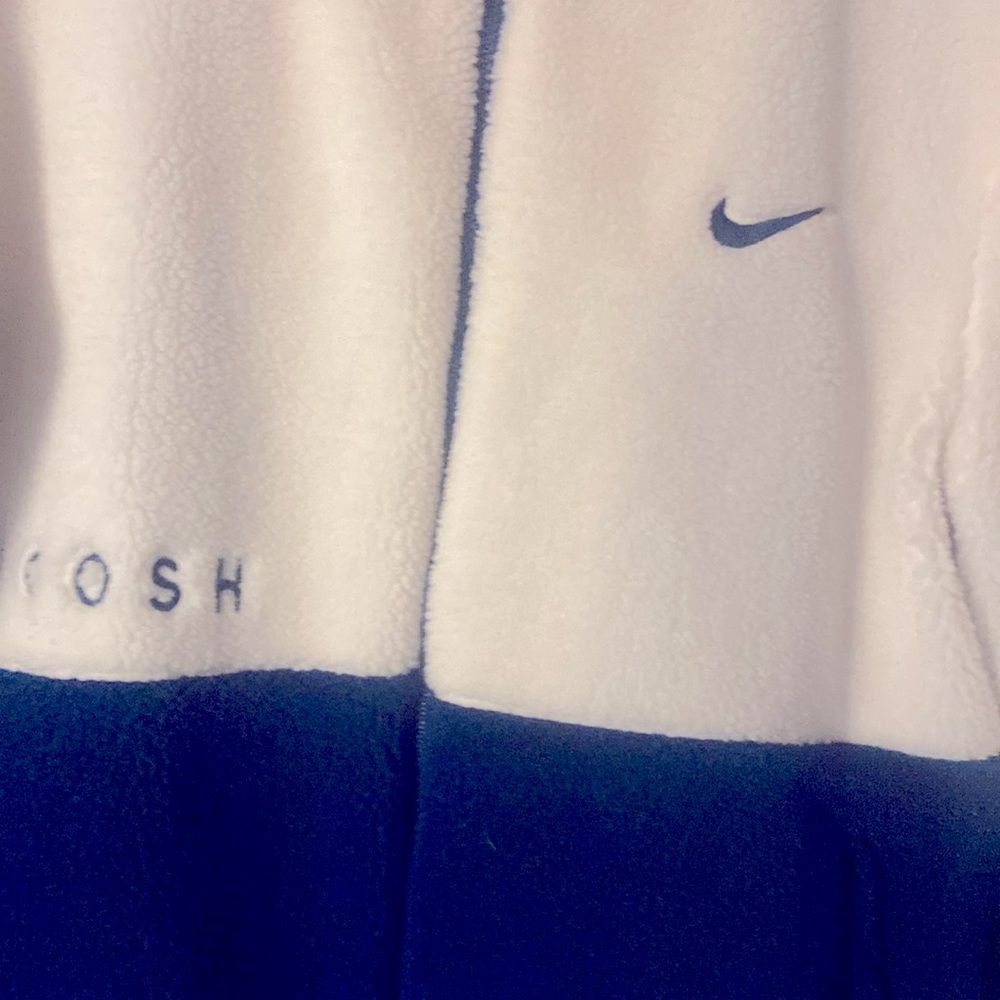 Nike swoosh coat xl